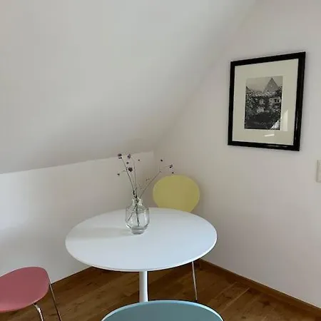 2-zimmerwohnung Mit Terrasse *