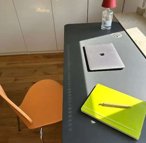 2-zimmerwohnung Mit Terrasse Appartamento *