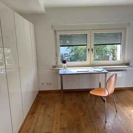 2-zimmerwohnung Mit Terrasse Apartment *