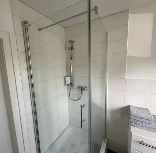 Appartement 2-zimmerwohnung Mit Terrasse *