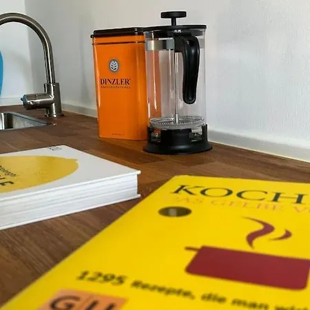 2-zimmerwohnung Mit Terrasse Apartamento Düsseldorf